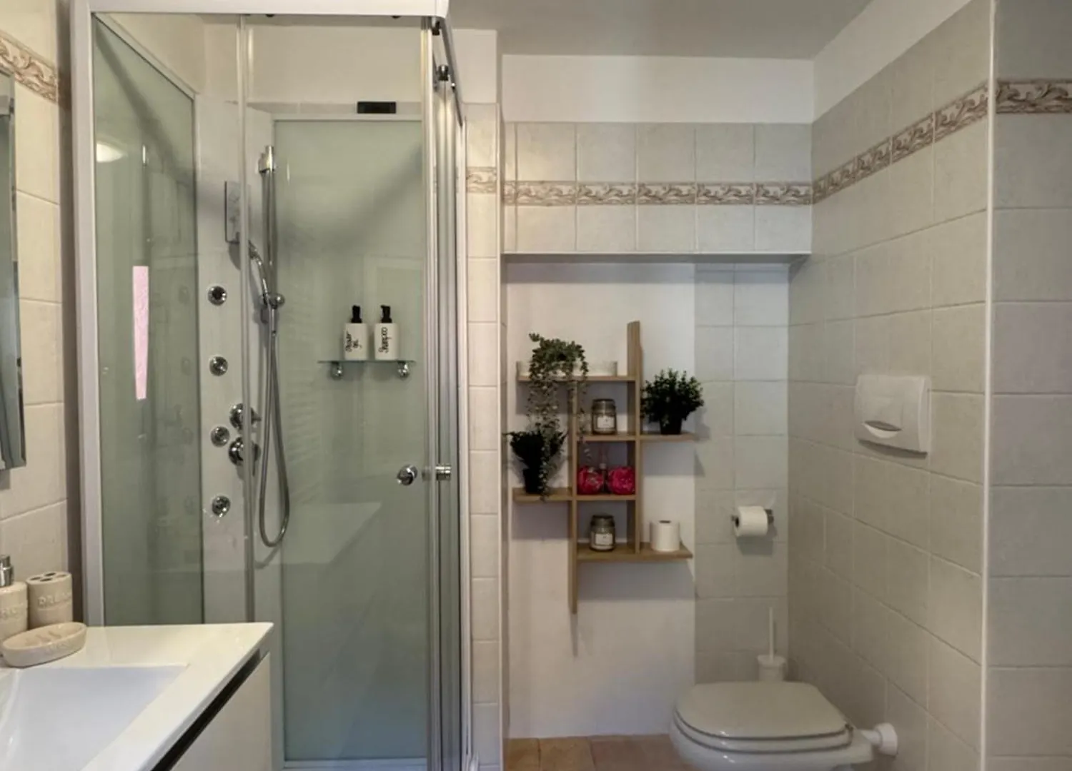 Holiday home In Centro Ca' Leandro Vista Lago Lierna