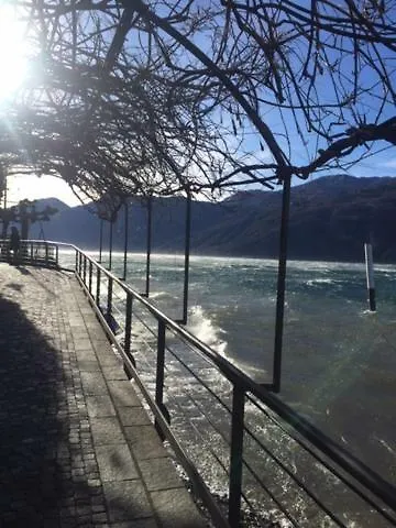 In Centro Ca' Leandro Vista Lago Lierna